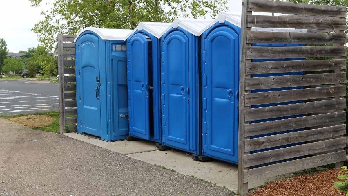 Porta Potty Rental Pros - Quality Portable Restroom Services in Bath, IN, 47010